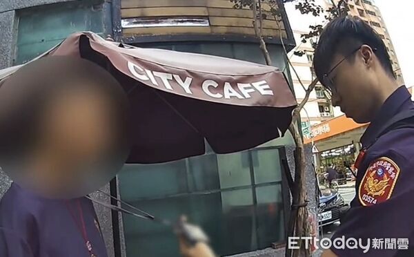 ▲▼經查證陳男涉嫌冒充公職人員，警方將陳男帶回偵辦。（圖／桃園警分局提供）
