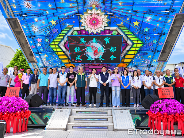 ▲台南市議員吳禹寰13日舉行競選總部成立大會，主辦單位表示，現場湧入超過5000名支持者。（記者林東良翻攝，下同）
