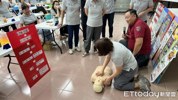 ▲台南市消防局東山分隊前往東山區農會辦理防火防災宣導，提升民眾面對突發事故的應變能力。（記者林東良翻攝，下同）