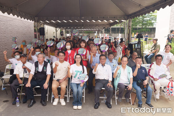 ▲台灣民眾黨台南市永康區市議員參選人林乃立13日舉行競選總部成立大會，數百名支持者到場。（記者林東良翻攝，下同）