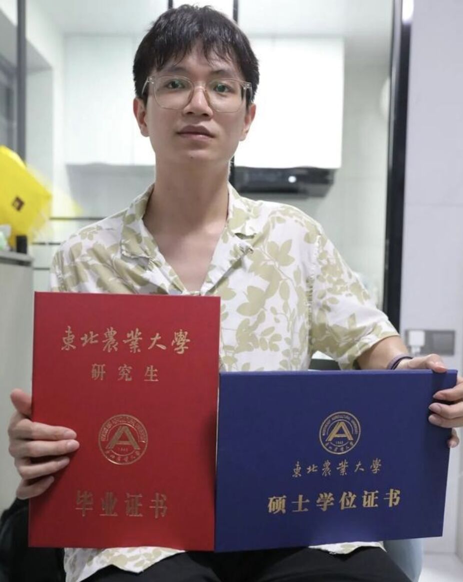 ▲專科生小繆一路考進名校及研究所畢業，然而卻因「專科學歷」求職時被打槍。（圖／翻攝海報新聞）