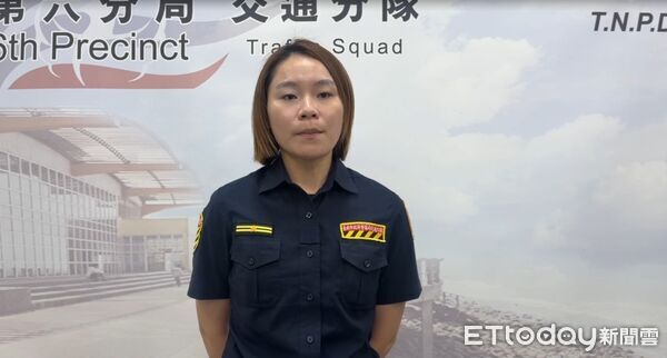 ▲台南市南區新樂路與新愛路口13日晚間發生死亡車禍，自小客車與同方向電動輔助自行車發生碰撞，造成1死2傷。（記者林東良翻攝，下同）
