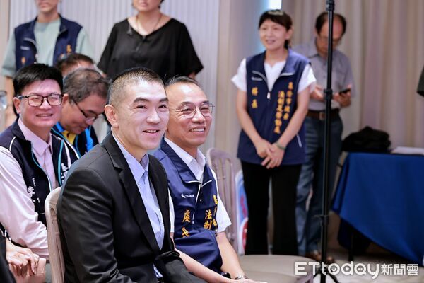 ▲基隆七區調解委員首度齊聚 謝國樑盼攜手守護地方和諧。（圖／記者郭世賢翻攝）