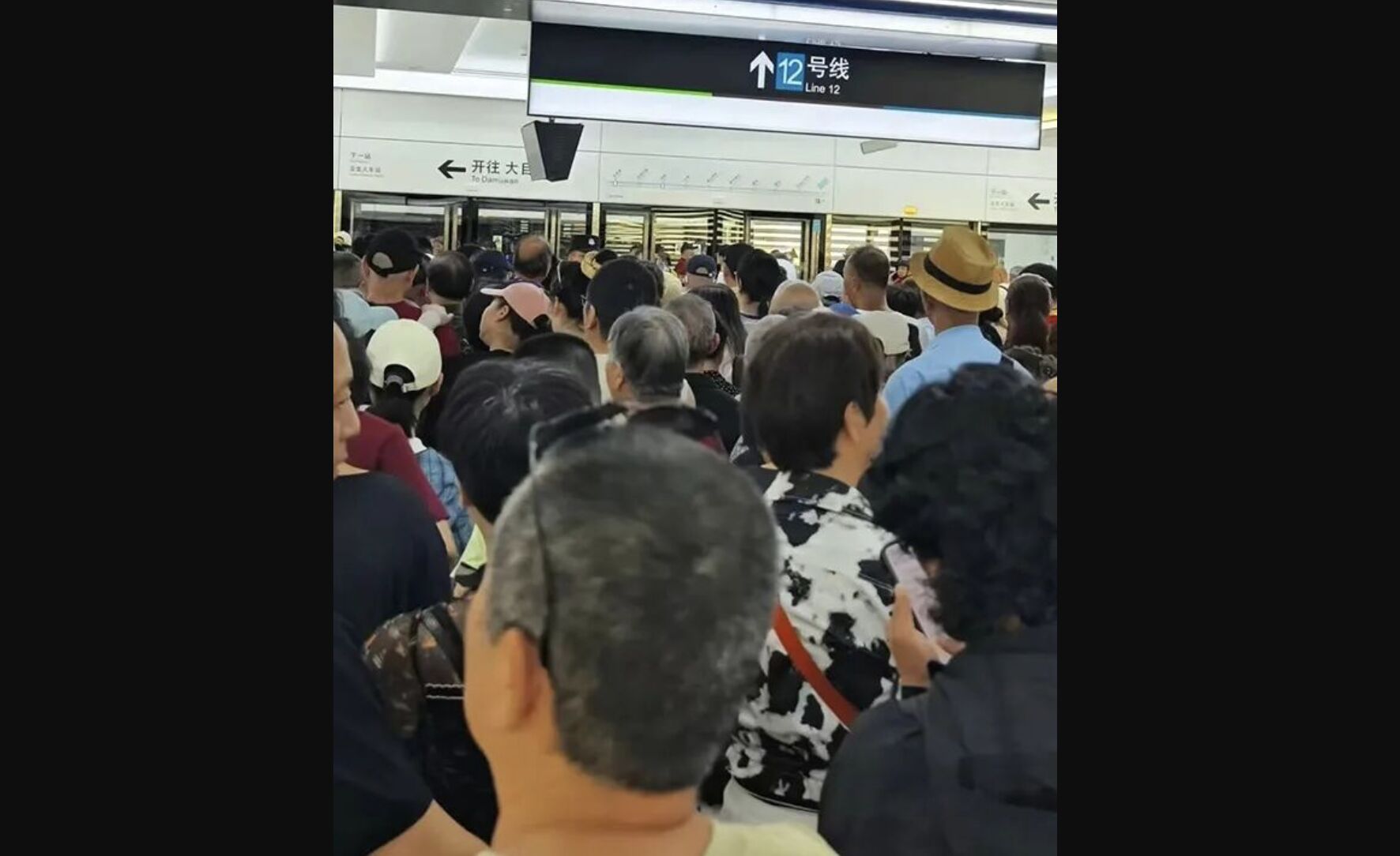 ▲寧波「能看海的地鐵」開放民眾試乘。（圖／翻攝微博）