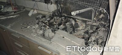 花蓮社區大樓疑「烘碗機起火」！保全幫滅火吸入濃煙　搶救無效亡