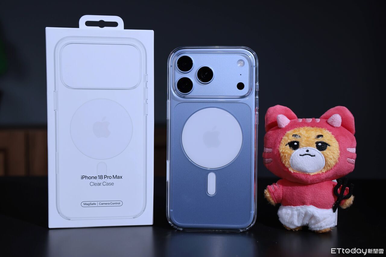 ▲▼     iPhone18,iPhone 18 ProMax, 9/16 20:00解禁，請勿使用or下載重傳    。（圖／記者蘇晟彥攝）