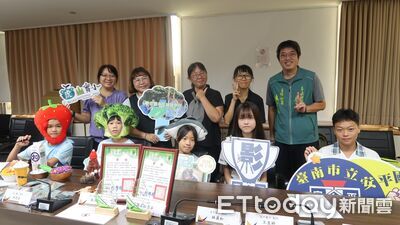 全國12隊入圍台南占4席! 安平國中《阿公的海》奪綠影金獎