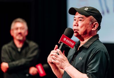 用伍佰歌免錢！陳玉勳爆《熱帶魚》重拍要破億　讚文英阿姨：罵這麼兇還討喜