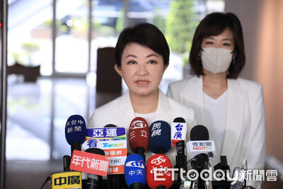 遭批盜用民主名號 盧秀燕轟國史館長「意識形態重」:非常不適任