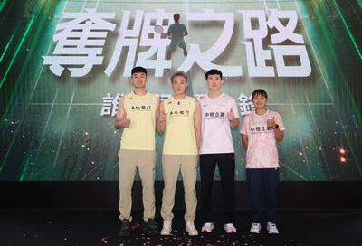 亞運羽球/不妙!「左手重砲」林俊易 左腿肌肉撕裂拉警報