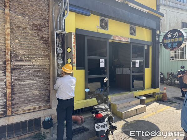 ▲▼金門縣政府針對金城一處住宅違規變更用途，執行斷水斷電處分。（圖／金門縣政府提供）