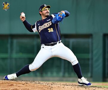 王威晨猛打賞領軍!羅戈9局完投勝 兄弟3連勝緊追龍頭