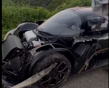 駕駛租「1600萬超跑」北宜車聚墜谷！　拔腿追不回的維修費曝光