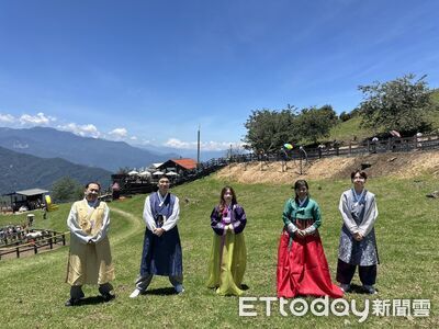 韓劇場景中秋連假首日再臨清境農場　韓服免費試穿拍美照打卡