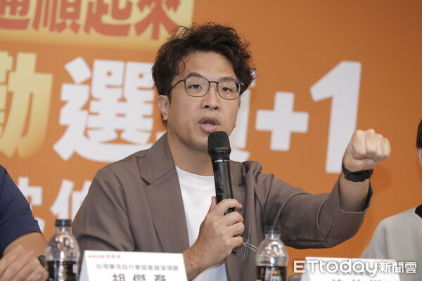 ▲▼民進黨台北市長候選人沈伯洋召開「台北交通順起來，綠色通勤選項+1」交通政策記者會。（圖／記者湯興漢攝）