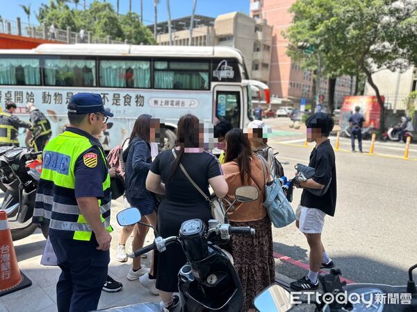 ▲▼國光客運輾新加坡婦。(圖/記者許權毅攝)