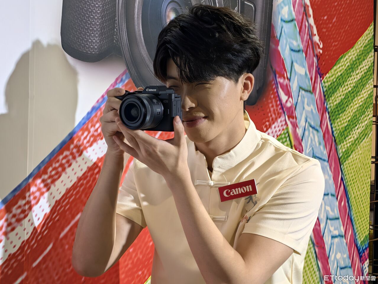 ▲▼Canon EOS R8 Mark II。（圖／記者黃肇祥攝）