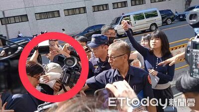 剴剴案社工陳尚潔二審首開庭　法警、律師保護下進法庭