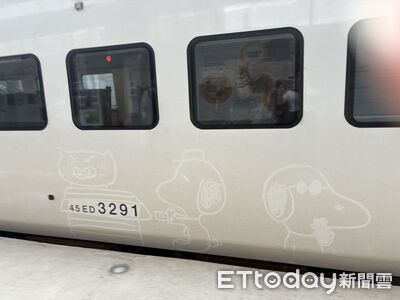 新自強號車身太髒被畫史努比 台鐵急清除