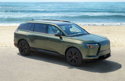 LEXUS「新7人座休旅」註冊曝光！三排大空間、動力更強更會跑