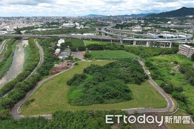 台中「床墊長城」清空了!盧秀燕卸任倒數拚有感 3000床全消失
