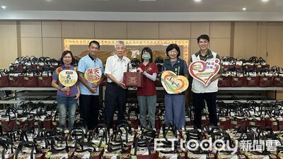 中元供品化愛心! 台灣首廟天壇捐650份福袋白米助弱勢