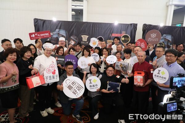 ▲▼   金馬63再現嘉市好店魅力 《翻山悦嶺》米磚禮盒傳遞城市幸福味    。（圖／嘉義市政府提供）