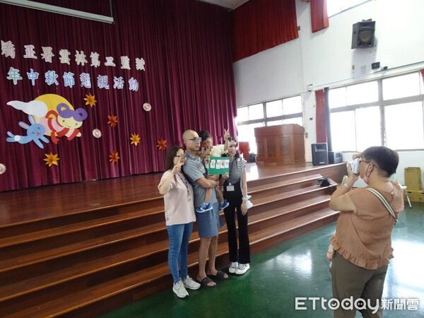 ▲雲林二監中秋懇親會共有467名收容人、960名家屬參與，透過親情陪伴強化家庭支持。（圖／記者游瓊華翻攝）