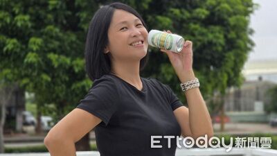 中秋選舉小物出奇招...牙線到菜瓜布 台中選將搶攻「最實用」