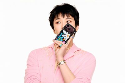 iPhone 18新殼GD玩撞色塗鴉 TORRAS內建支架拍照更方便