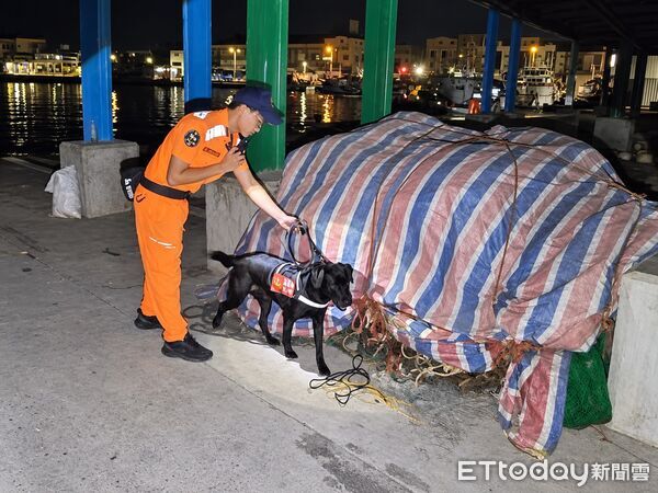 ▲海巡署第六巡防區指揮部統合多個單位執行「秋節威力掃蕩」,勤前教育要求執勤人員落實各項勤務。(記者林東良翻攝,下同)