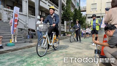 高國2局長路考「國中生當裁判」解鎖YouBike駕照 翻轉交安教育