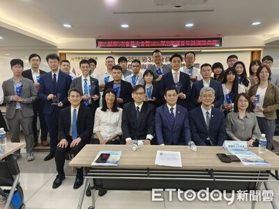 少子化挑戰下海運業高薪有利搶人 海研會表揚24位傑出海運青年