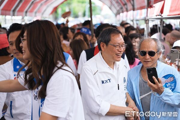 ▲屏東縣長候選人蘇清泉19日於潮州河濱公園舉辦造勢大會。（圖／蘇清泉競選團隊提供）