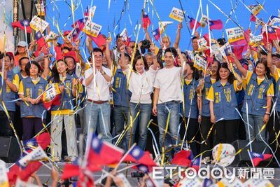 蔣萬安助選「高雄進步大家都看到」!陳其邁聽到了秒秀成績單