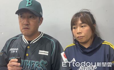岳政華短打建功還逼牽制失誤 平野惠一讚:跑不跑都是威脅