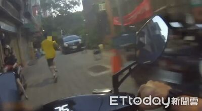 八里男酒駕見警拔腿跑 熱心民眾包圍幫逮人…竟是失聯移工