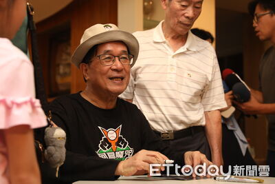 被翁曉玲酸「法官想見嗎」　陳水扁嗆最想見「翁上人」：妳不是上帝