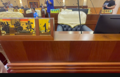涉賄遭押4天作息正常!拚秋節返家團聚 謝典霖父子皆提抗告