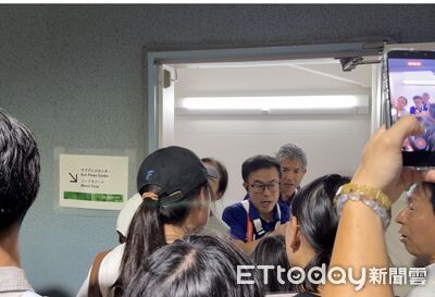 側記/台日韓媒體被堵到火大!亞運賽後採訪卡關 現場爆粗口
