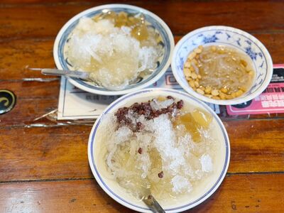 苗栗60年古早味刀削冰!手工杏仁露輕咬即化 只賣夏季周末