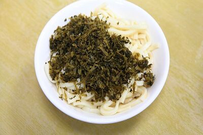 從萬國戲院時代賣到現在!西門町60年酸菜麵 日韓旅客都來朝聖
