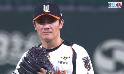 引退儀式才過2天!陳鏞基又解鎖新成就 16年生涯首度站上投手丘