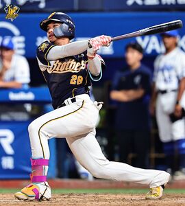 張仁瑋建功MVP!和張士綸前兩棒有默契 笑回:打他後面比較好