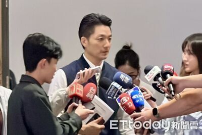 媒體人:藍營反應像蔣萬安輸了12個百分點 扯大罷免是病急亂投醫