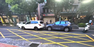 誇張畫面曝!桃園男逆向撞2車釀2傷 辯「吃感冒藥恍神」