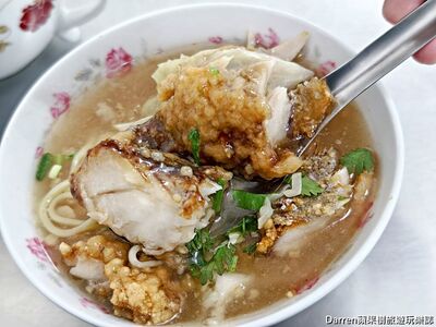 網讚台南最好吃土魠魚羹！灣裡40年老店　炸魚塊外酥內嫩