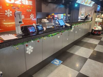 去U2都蓋棉被純聊天?網爆「僅30%認真看片」 官方小編不服發聲