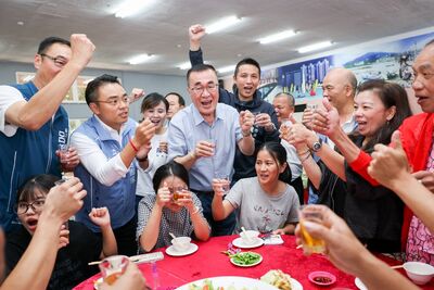蘇巧慧稱捷運補助款一毛不少 李四川反問:那為何不現在就給?