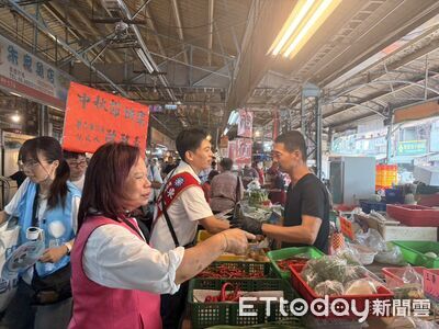 台南東區7人登記選5席 新人歐政豪中秋連3天走市場拜票